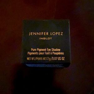 Beautiful eye shadow